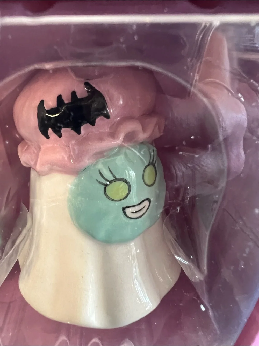 SO CUTE!! SPA DAY GHOST S/P SET